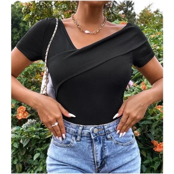 #10 White Ribbed Fitted Minimalist Bodysuit - Picture 5 of 8